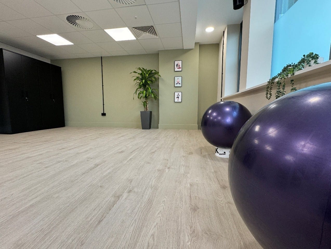 Picture6 Commercial flooring contractors.