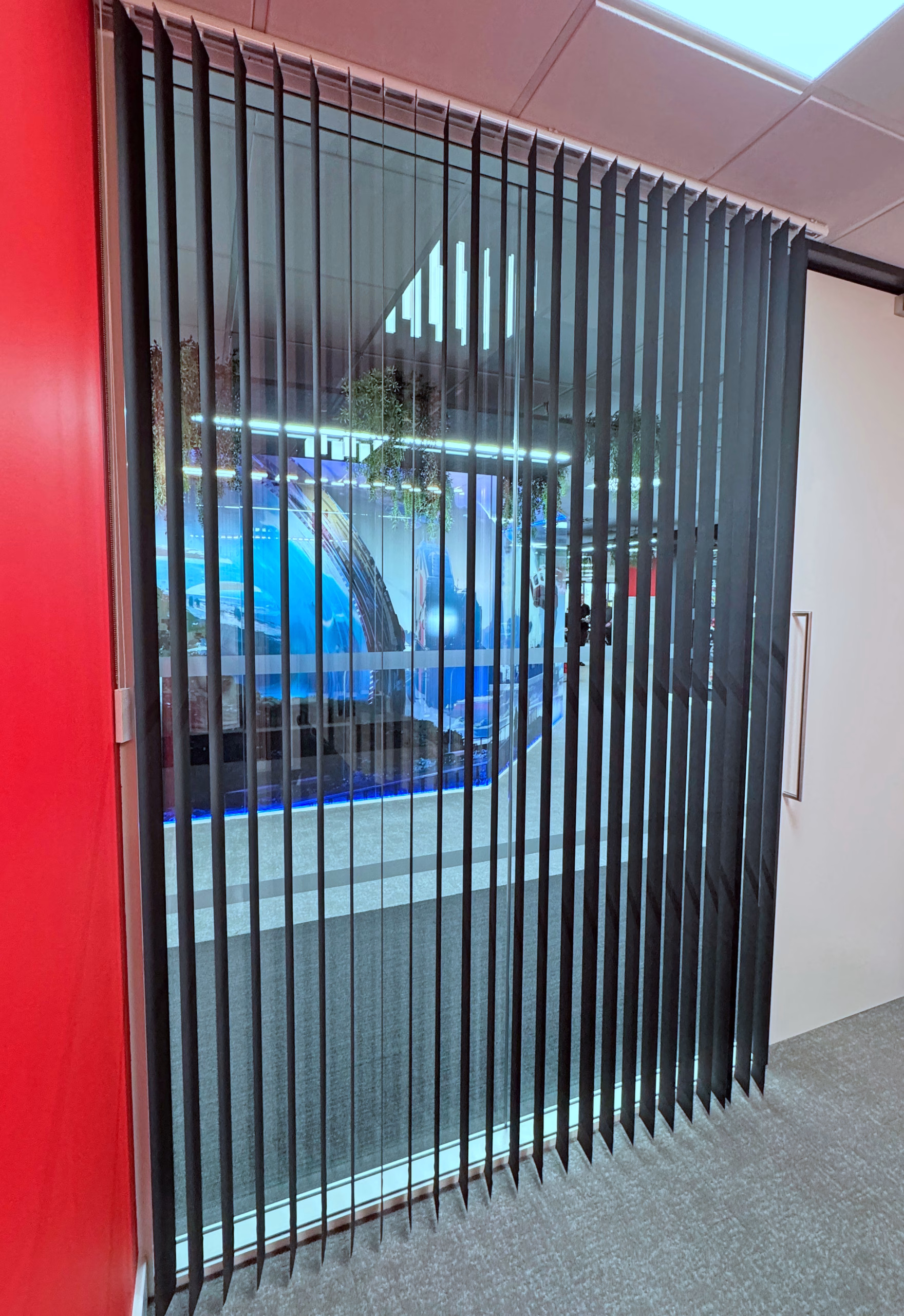 Commercial vertical blinds